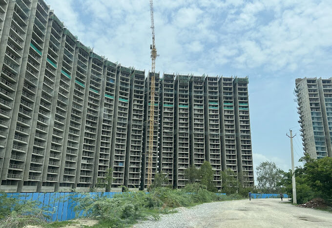 Incor Lake City gated community flats in Patancheruvu.jpg